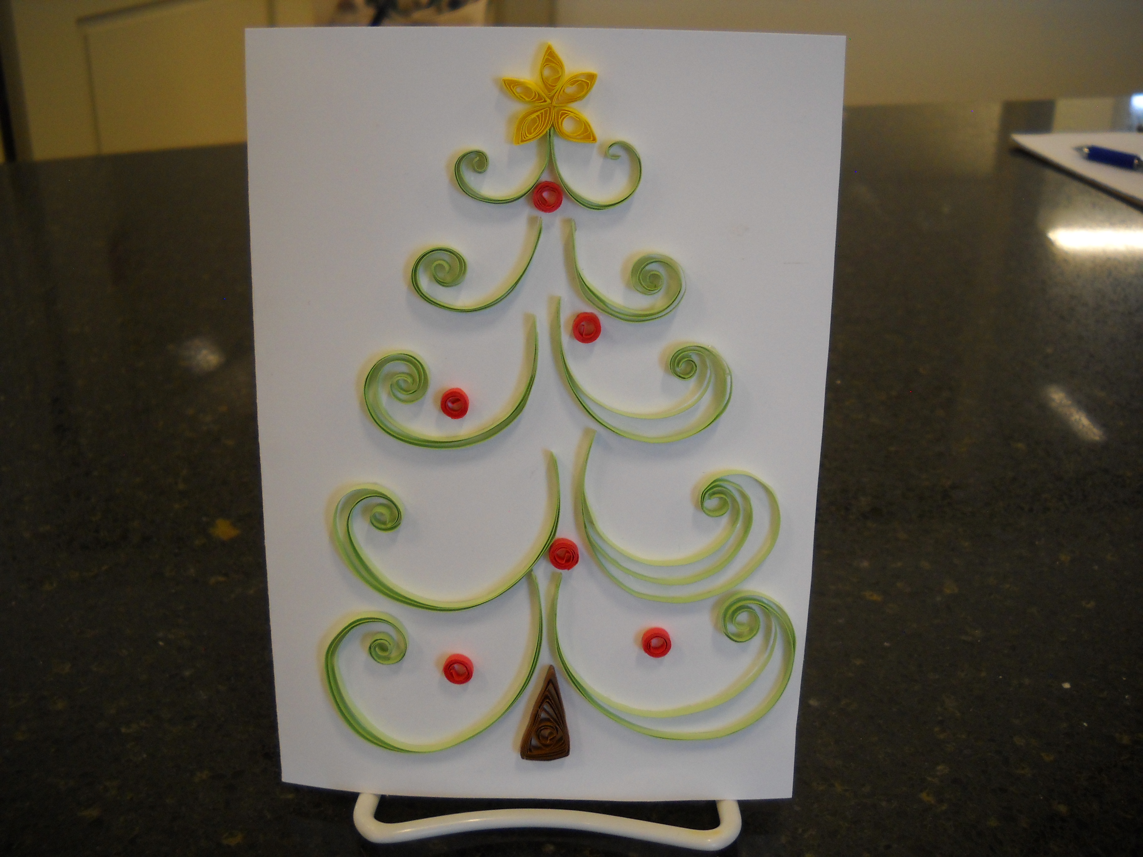 Quilled Christmas Tree with star on top...card