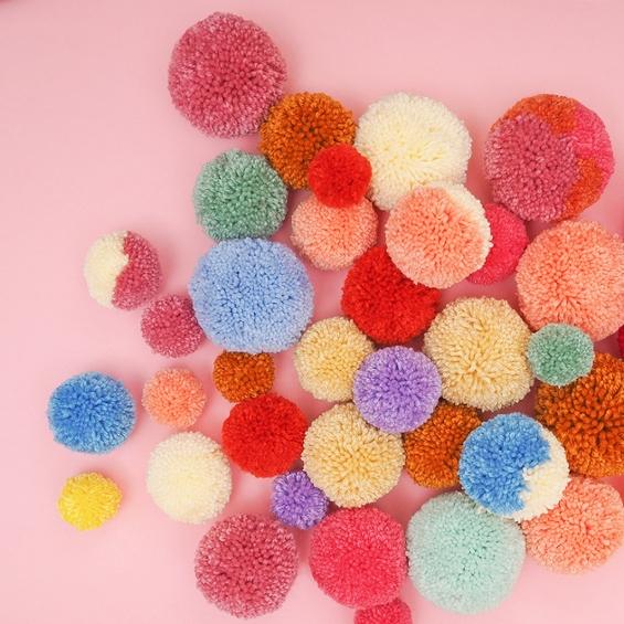 pom poms