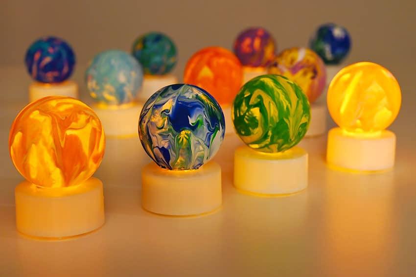 Ping Pong Planets